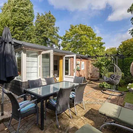 Het Zonneschijnhuis Tatil Evi