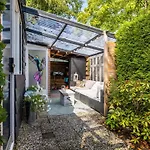 Het Zonneschijnhuis 펜션 Dirkshorn